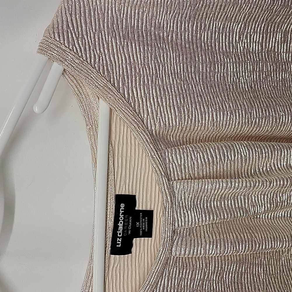 Liz Claiborne Career Shimmery Sleeveless Dressy Blouse Top 1X EUC Rom-com Core - Picture 9 of 9